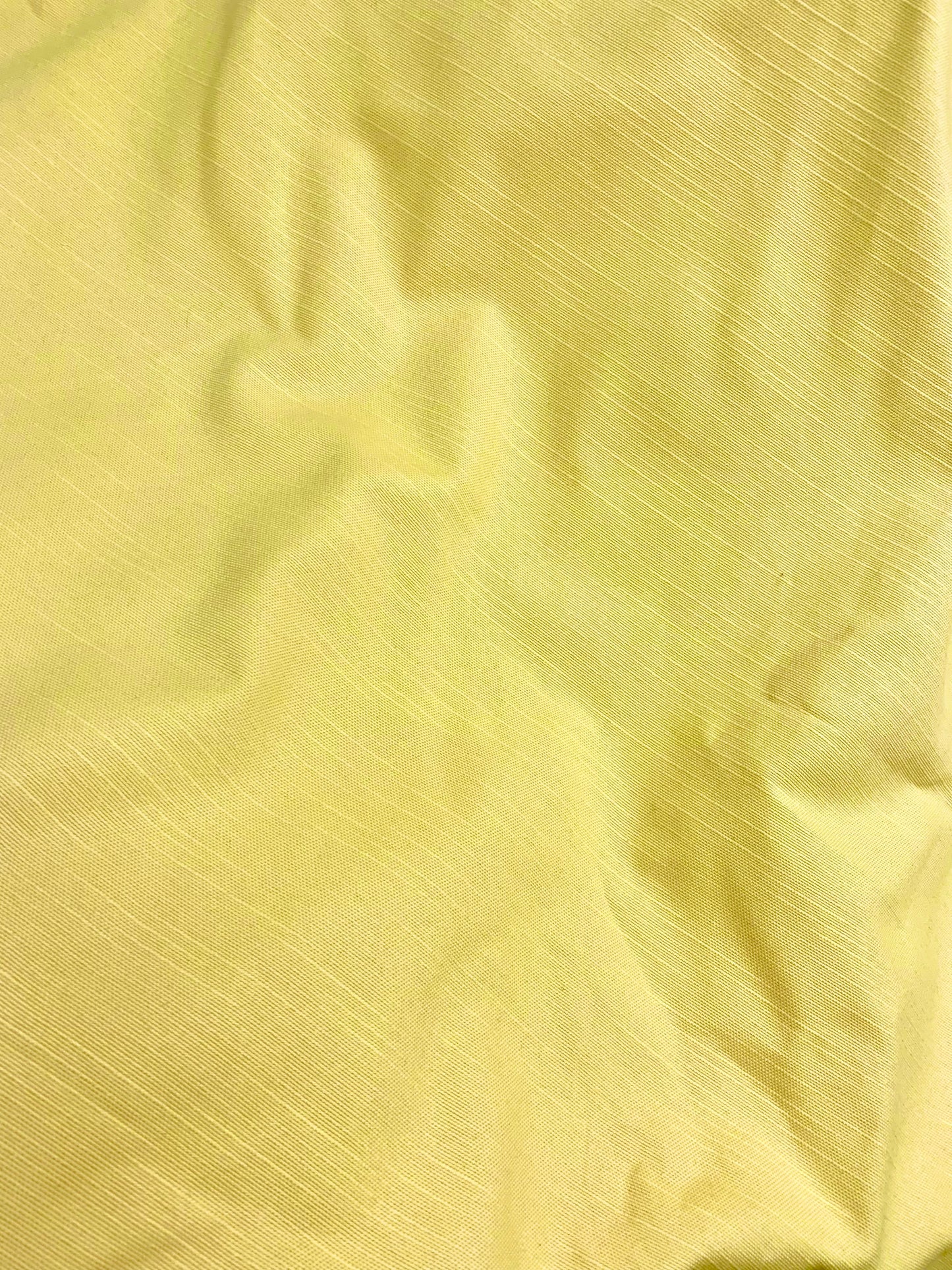 Keltainen verhoilukangas