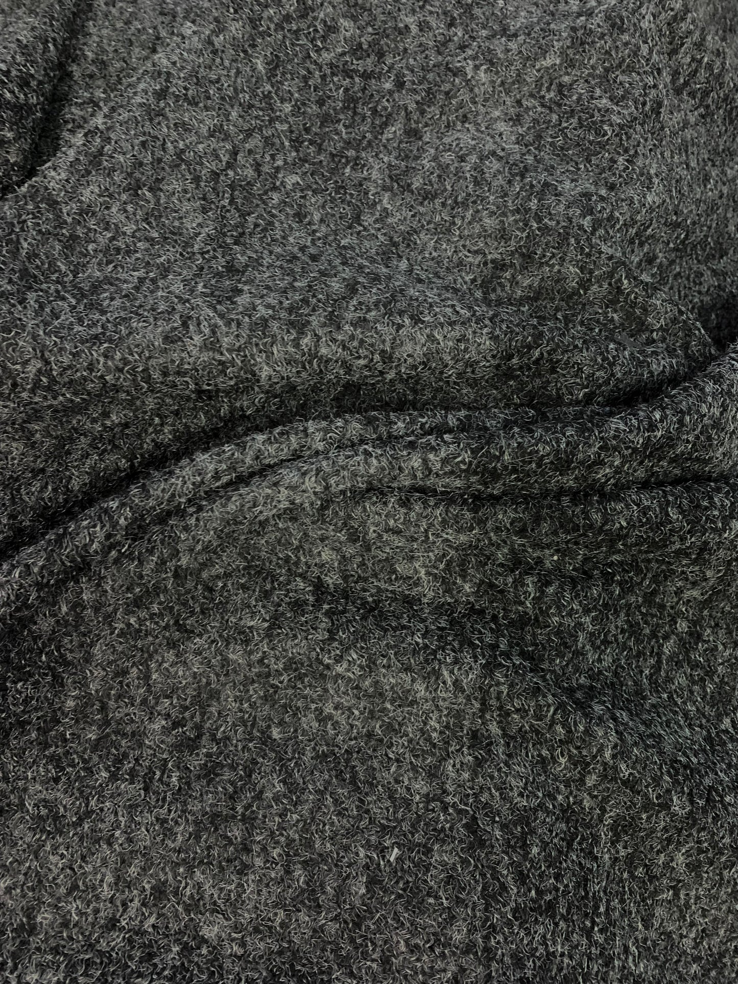 Pörröinen villaneulos